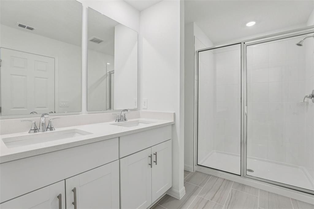 For Sale: $342,270 (3 beds, 2 baths, 1566 Square Feet)