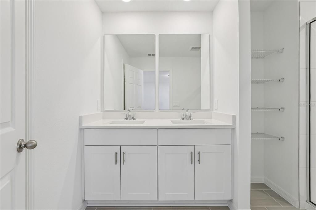 En Venta: $343,025 (3 camas, 2 baños, 1566 Pies cuadrados)