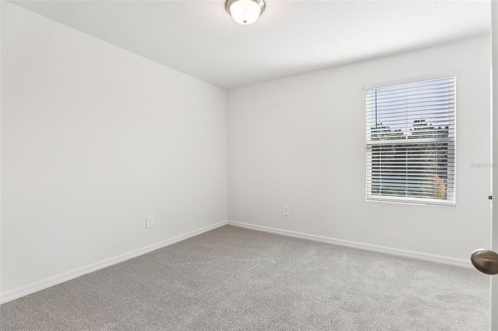 For Sale: $341,050 (3 beds, 2 baths, 1566 Square Feet)