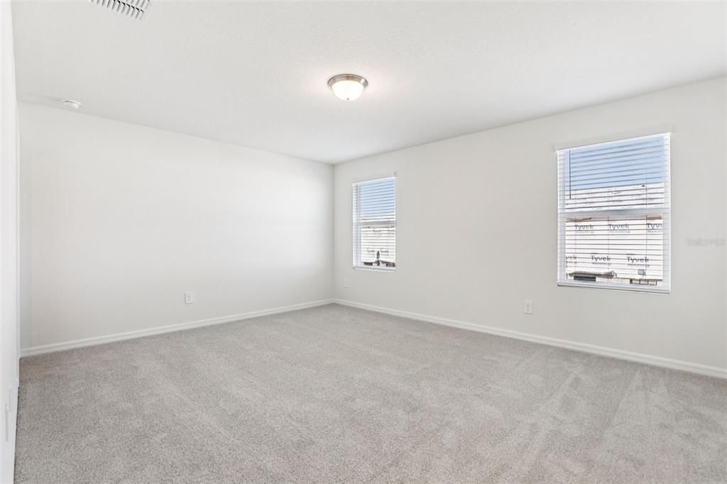 For Sale: $341,050 (3 beds, 2 baths, 1566 Square Feet)