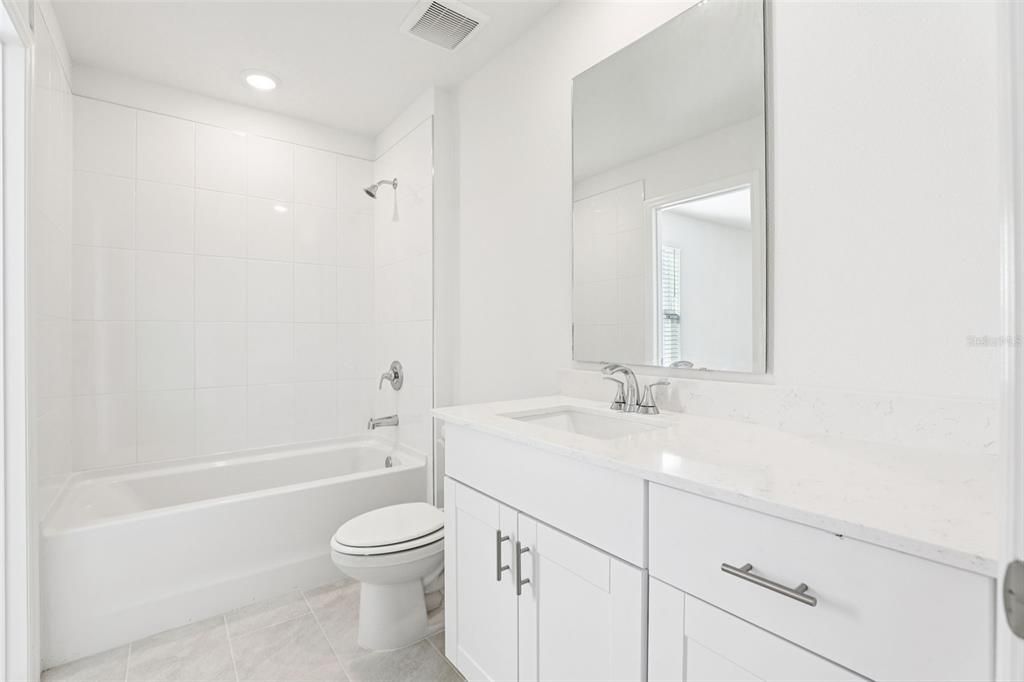 For Sale: $341,050 (3 beds, 2 baths, 1566 Square Feet)