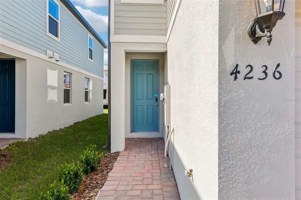 For Sale: $360,520 (3 beds, 2 baths, 1808 Square Feet)