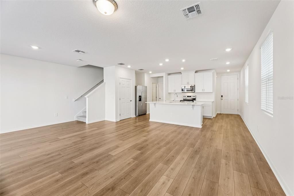 For Sale: $360,520 (3 beds, 2 baths, 1808 Square Feet)