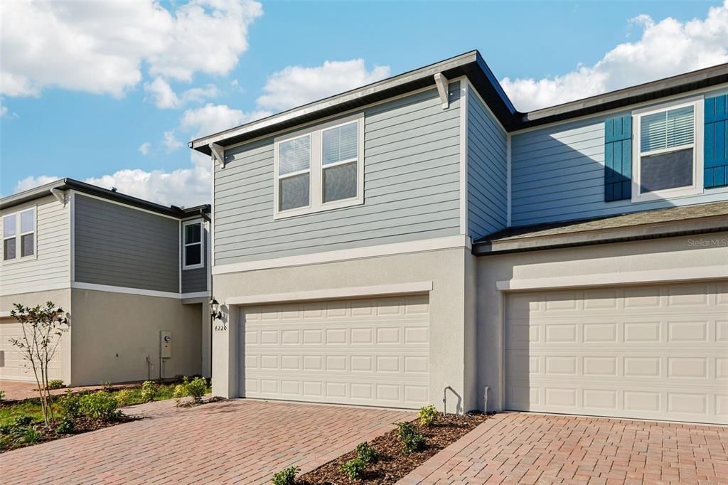 For Sale: $360,520 (3 beds, 2 baths, 1808 Square Feet)