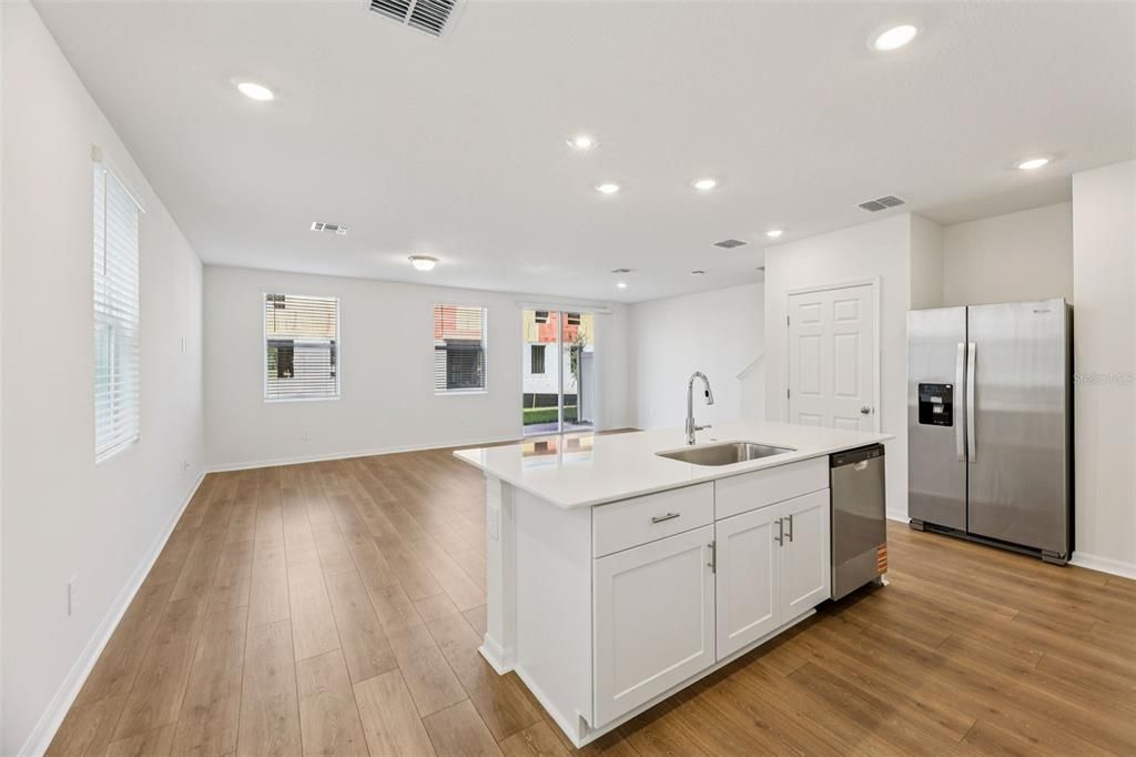 For Sale: $360,520 (3 beds, 2 baths, 1808 Square Feet)