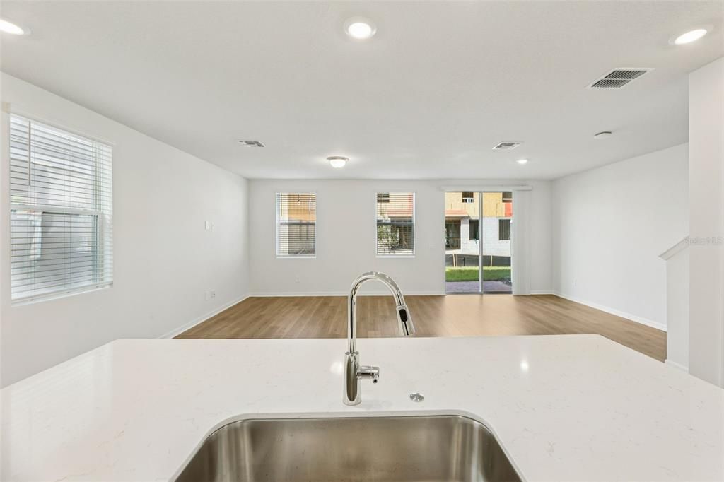 For Sale: $360,520 (3 beds, 2 baths, 1808 Square Feet)