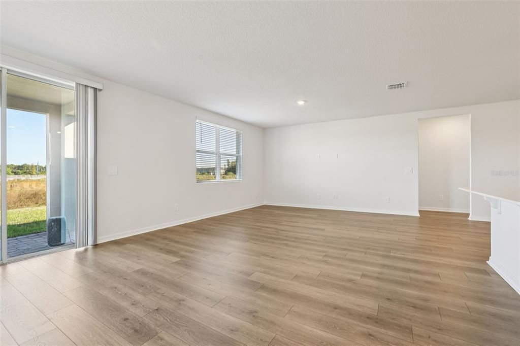 На продажу: $440,175 (4 спален, 2 ванн, 1840 Квадратных фут)