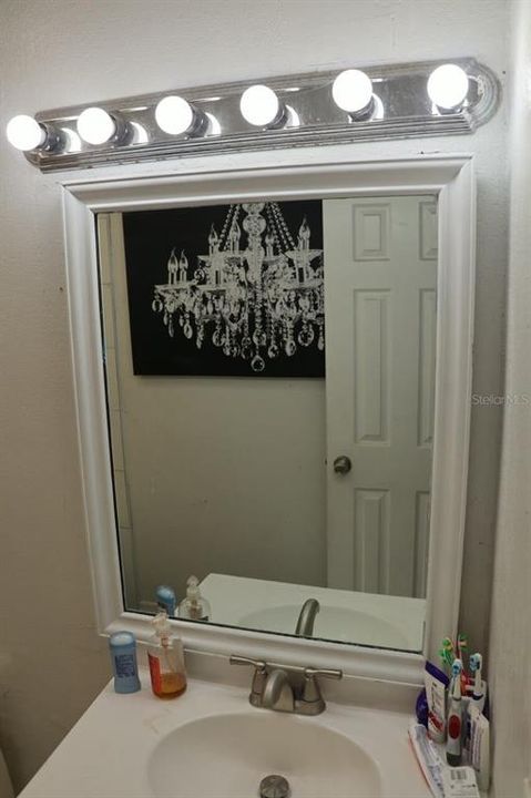 For Sale: $240,000 (3 beds, 1 baths, 1070 Square Feet)