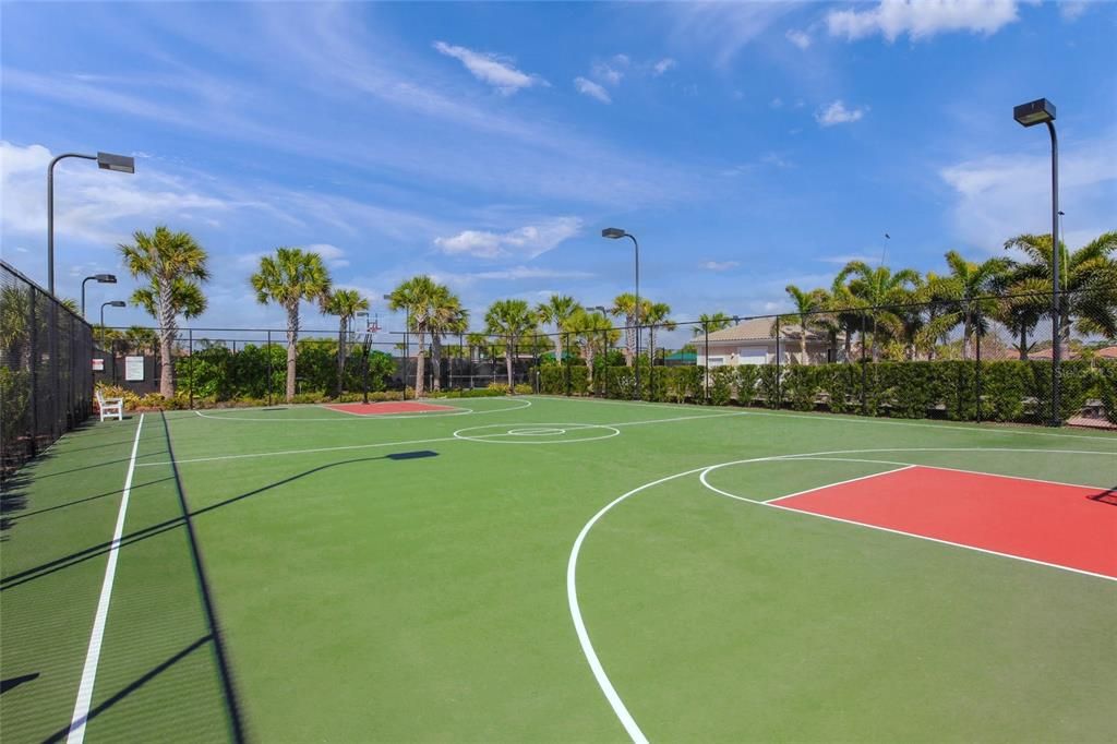 В аренду: $2,650 (3 спален, 2 ванн, 2045 Квадратных фут)