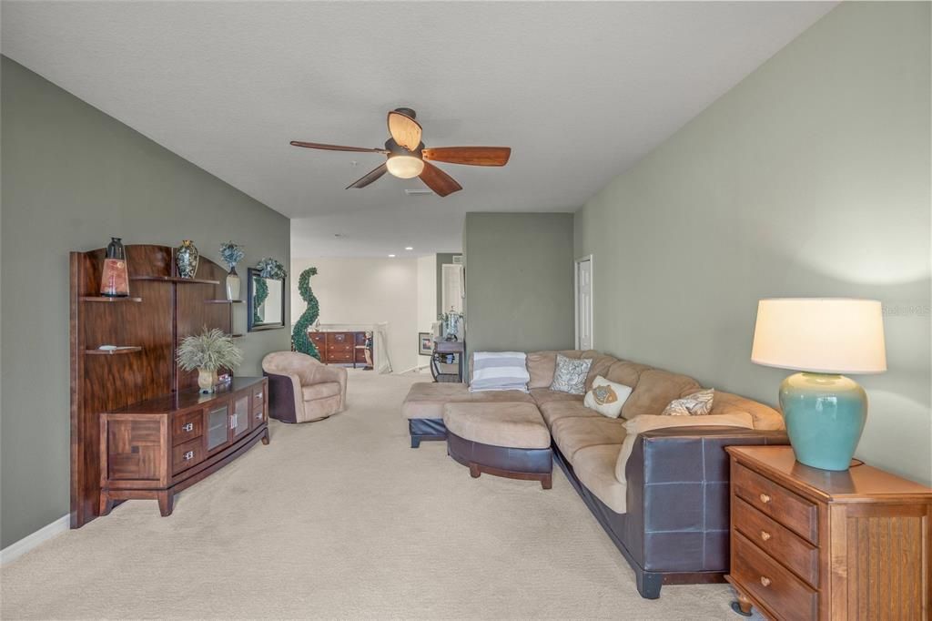 В аренду: $2,650 (3 спален, 2 ванн, 2045 Квадратных фут)