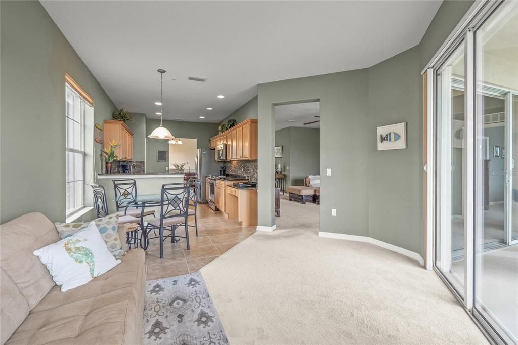 В аренду: $2,650 (3 спален, 2 ванн, 2045 Квадратных фут)