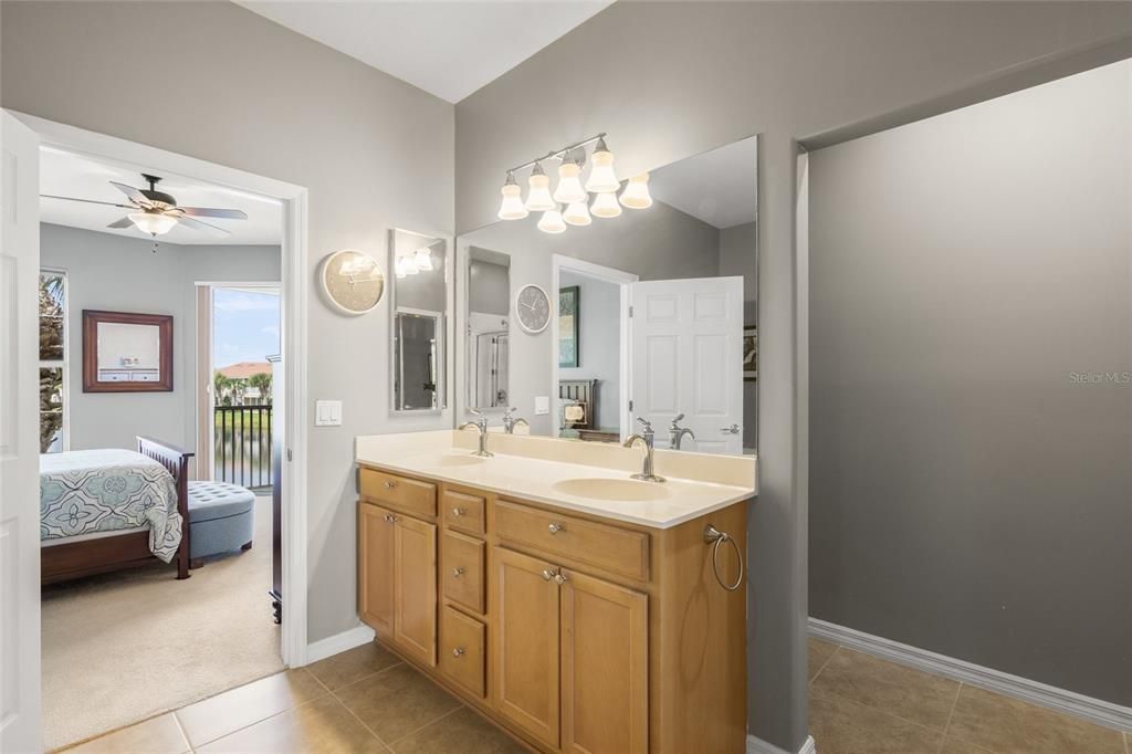 В аренду: $2,650 (3 спален, 2 ванн, 2045 Квадратных фут)