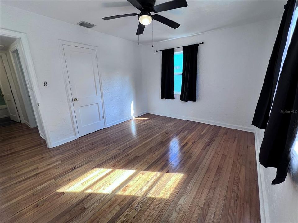 На продажу: $695,000 (4 спален, 3 ванн, 1667 Квадратных фут)