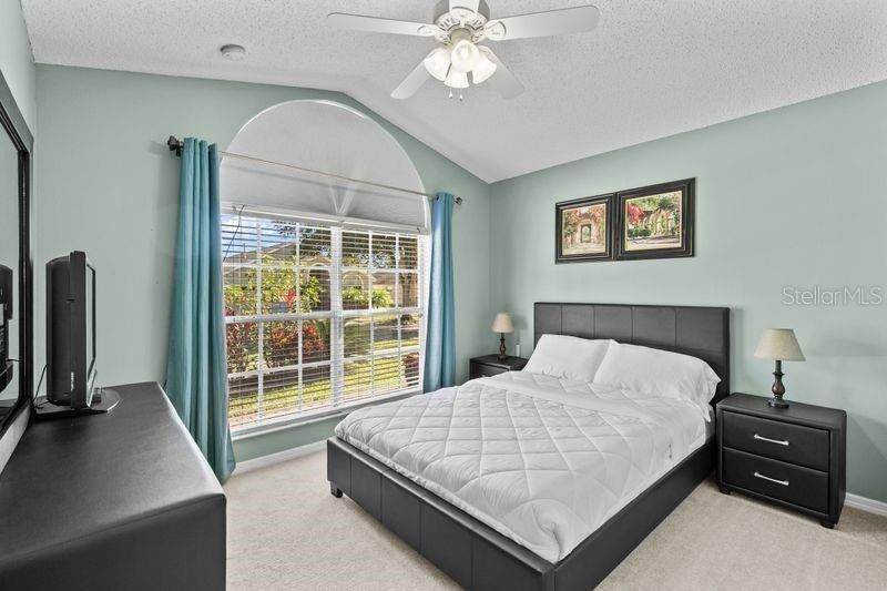 待售: $499,000 (5 贝兹, 4 浴室, 2186 平方英尺)