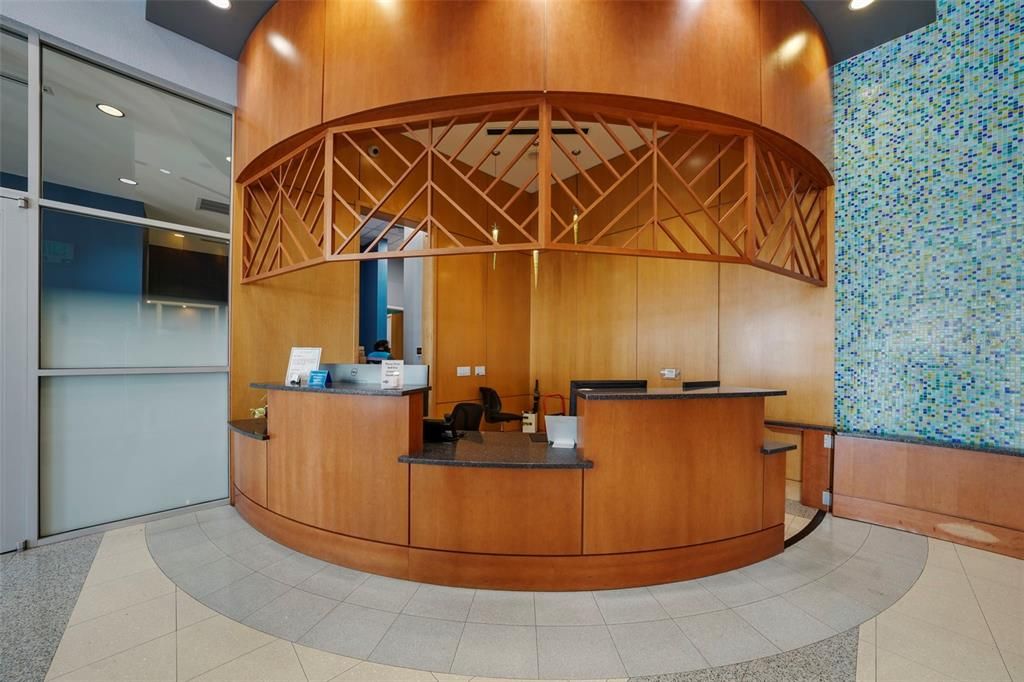 For Rent: $3,200 (1 beds, 1 baths, 715 Square Feet)