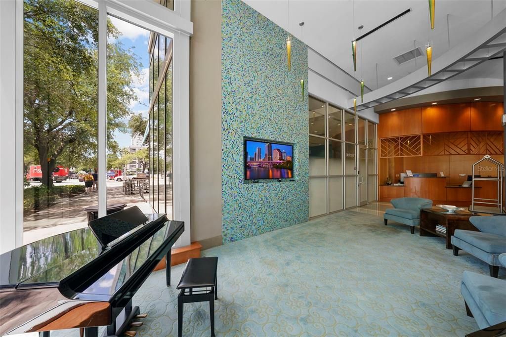 For Rent: $3,200 (1 beds, 1 baths, 715 Square Feet)