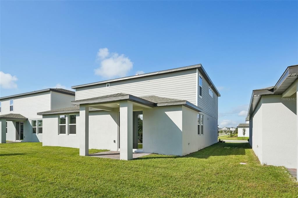 En Venta: $493,695 (5 camas, 3 baños, 2828 Pies cuadrados)