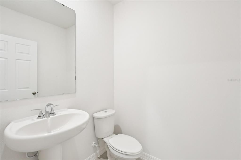 En Venta: $493,695 (5 camas, 3 baños, 2828 Pies cuadrados)