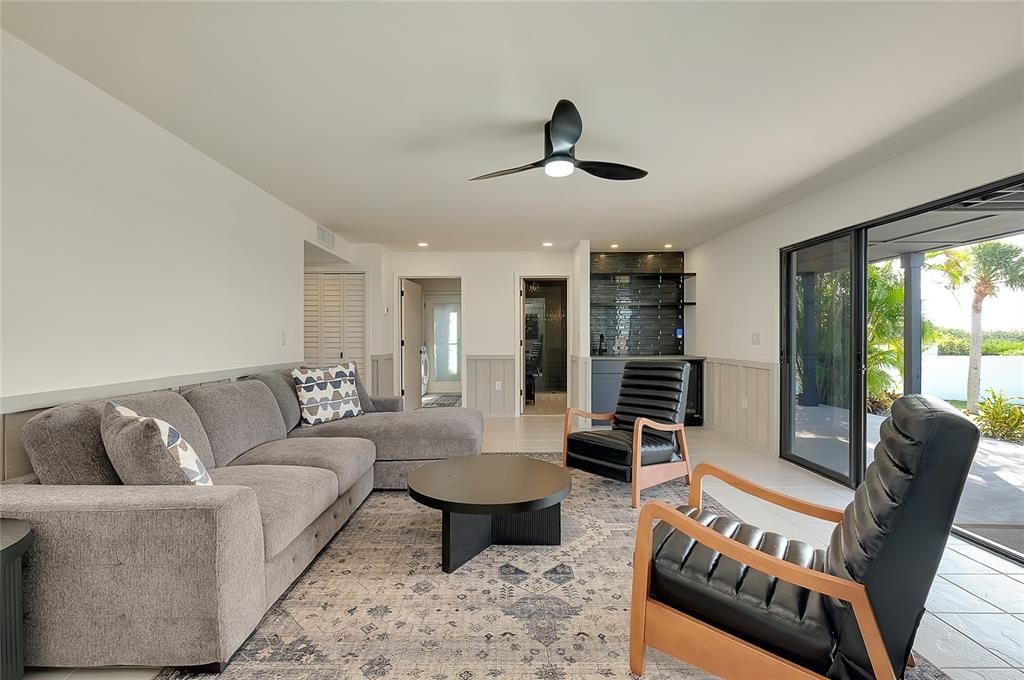 For Sale: $2,399,000 (4 beds, 3 baths, 3214 Square Feet)