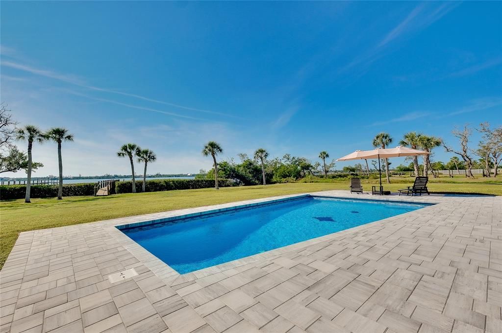 For Sale: $2,399,000 (4 beds, 3 baths, 3214 Square Feet)