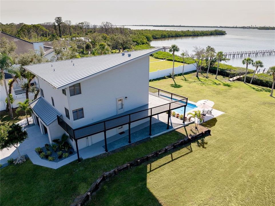 For Sale: $2,399,000 (4 beds, 3 baths, 3214 Square Feet)