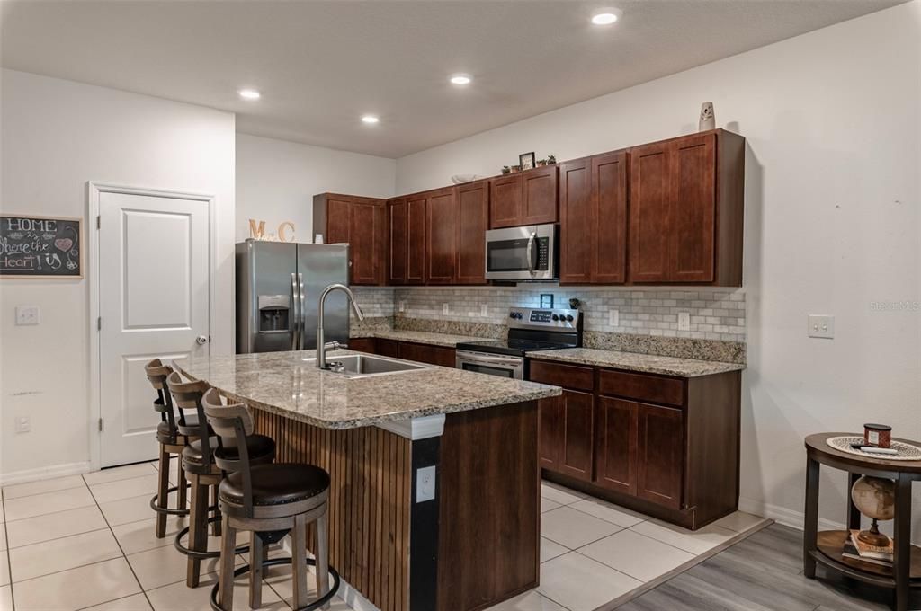 En Venta: $292,000 (3 camas, 2 baños, 1707 Pies cuadrados)