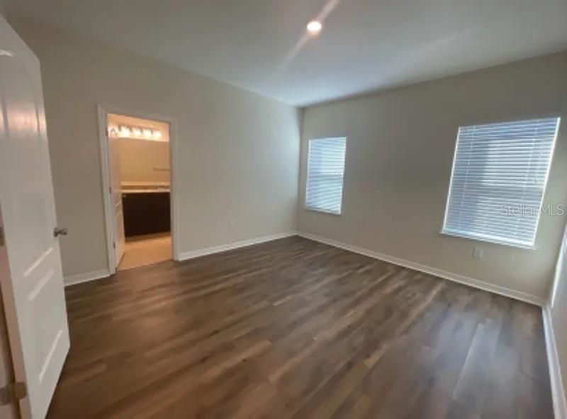 En Renta: $1,999 (3 camas, 2 baños, 1301 Pies cuadrados)