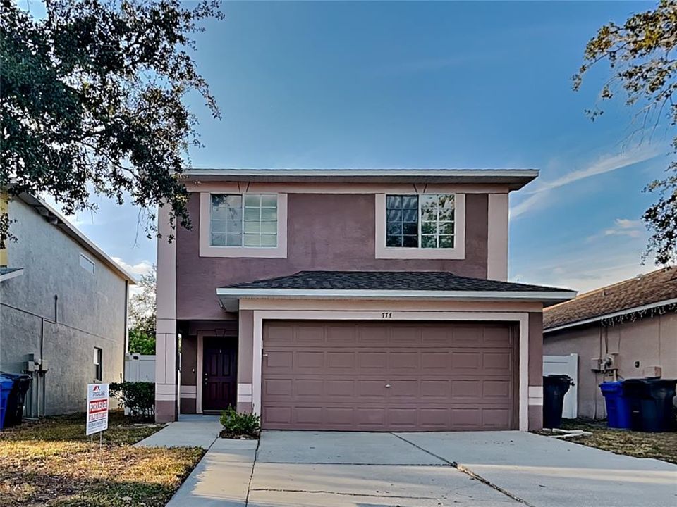 En Renta: $2,399 (4 camas, 2 baños, 1736 Pies cuadrados)