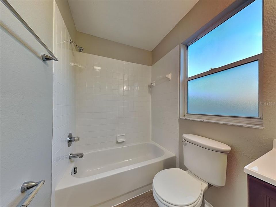 En Renta: $2,399 (4 camas, 2 baños, 1736 Pies cuadrados)