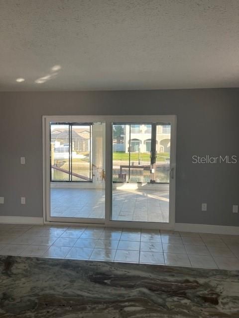 En Venta: $285,000 (2 camas, 2 baños, 1522 Pies cuadrados)