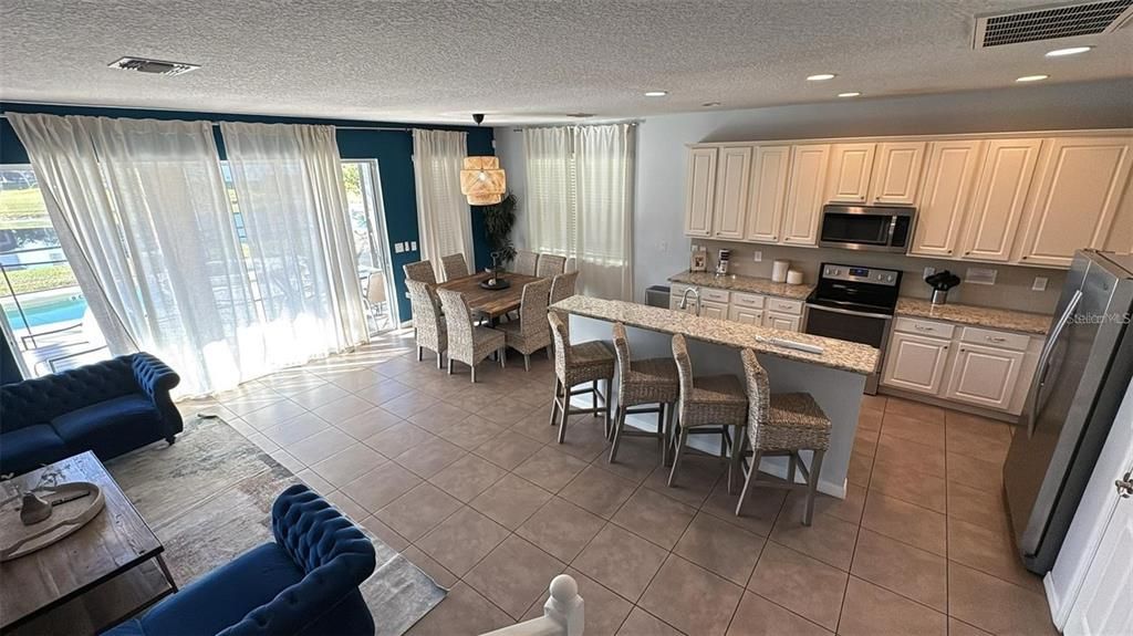 En Renta: $4,500 (8 camas, 6 baños, 331 Pies cuadrados)