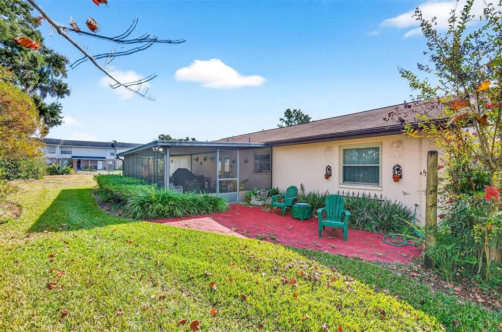 For Sale: $379,900 (3 beds, 2 baths, 1884 Square Feet)