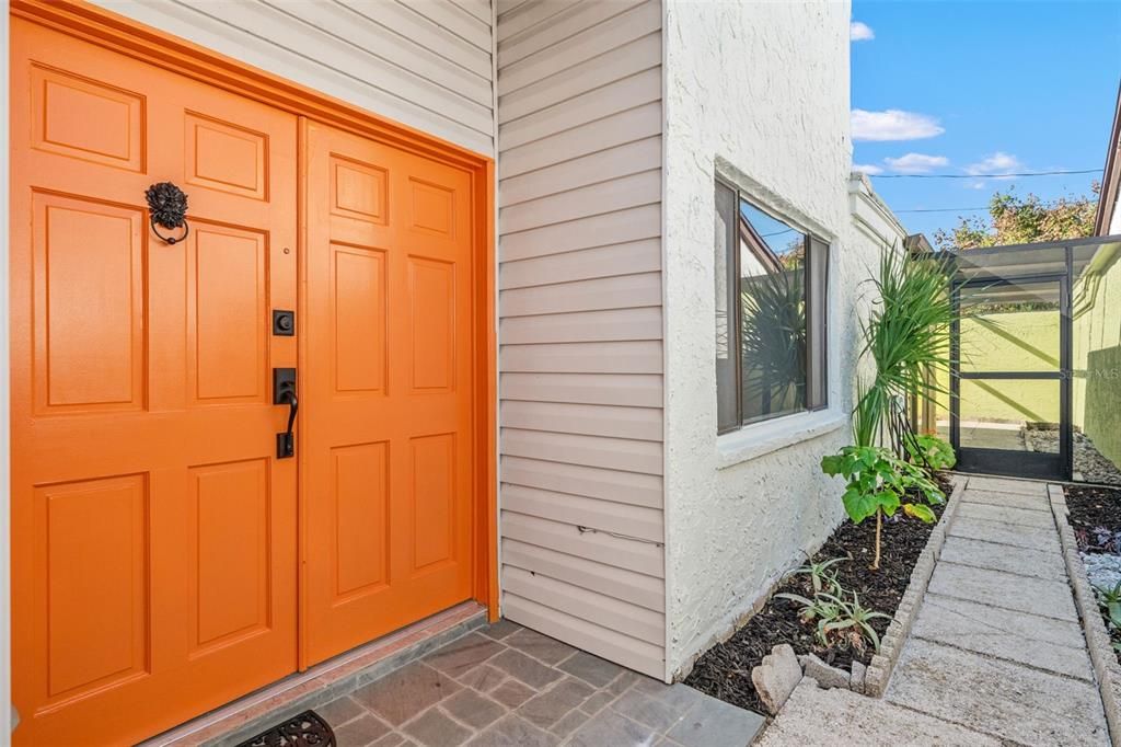 待售: $220,000 (2 贝兹, 2 浴室, 1464 平方英尺)