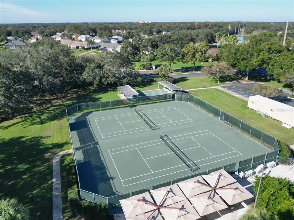 En Venta: $420,000 (3 camas, 3 baños, 2044 Pies cuadrados)