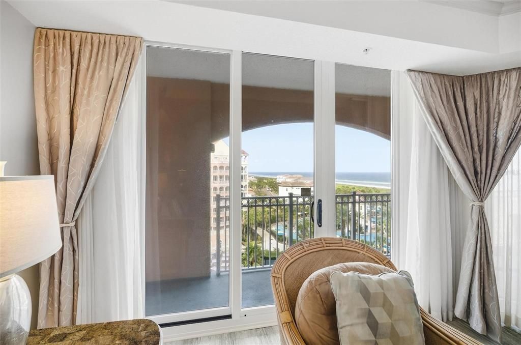 На продажу: $735,000 (3 спален, 3 ванн, 1676 Квадратных фут)