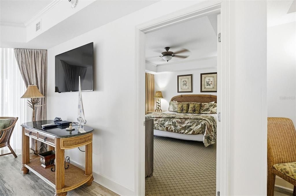 На продажу: $735,000 (3 спален, 3 ванн, 1676 Квадратных фут)