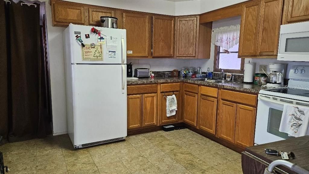 Activo con contrato: $75,000 (1 camas, 1 baños, 624 Pies cuadrados)