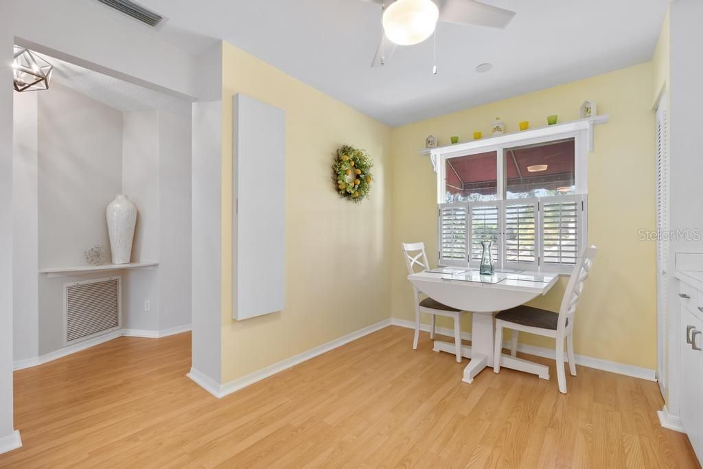 En Venta: $270,000 (3 camas, 2 baños, 1547 Pies cuadrados)