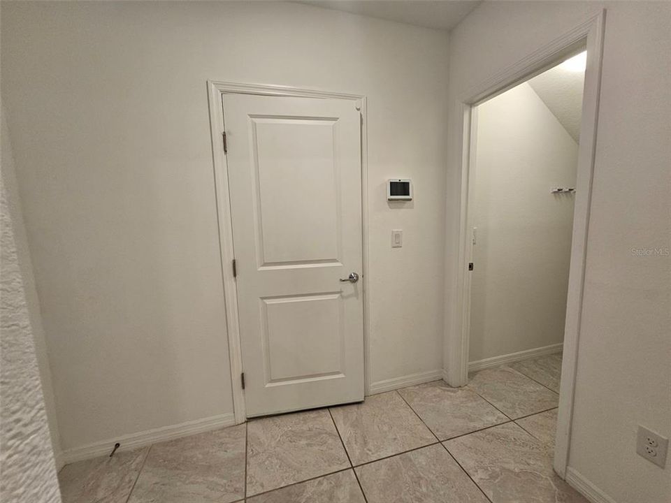 En Renta: $2,750 (5 camas, 3 baños, 2416 Pies cuadrados)