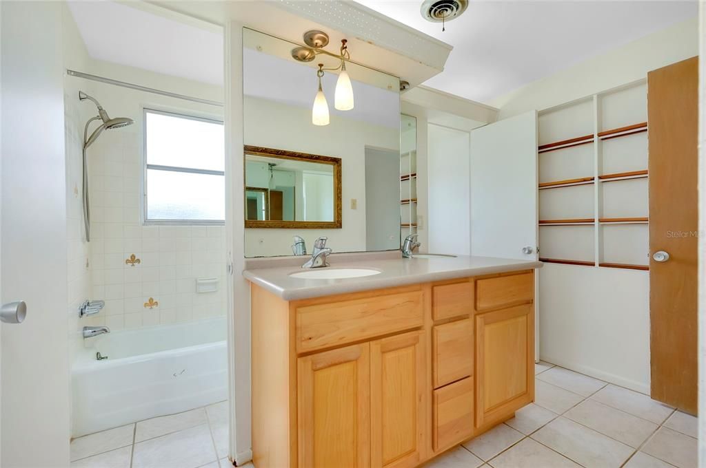 En Venta: $175,000 (2 camas, 1 baños, 1188 Pies cuadrados)