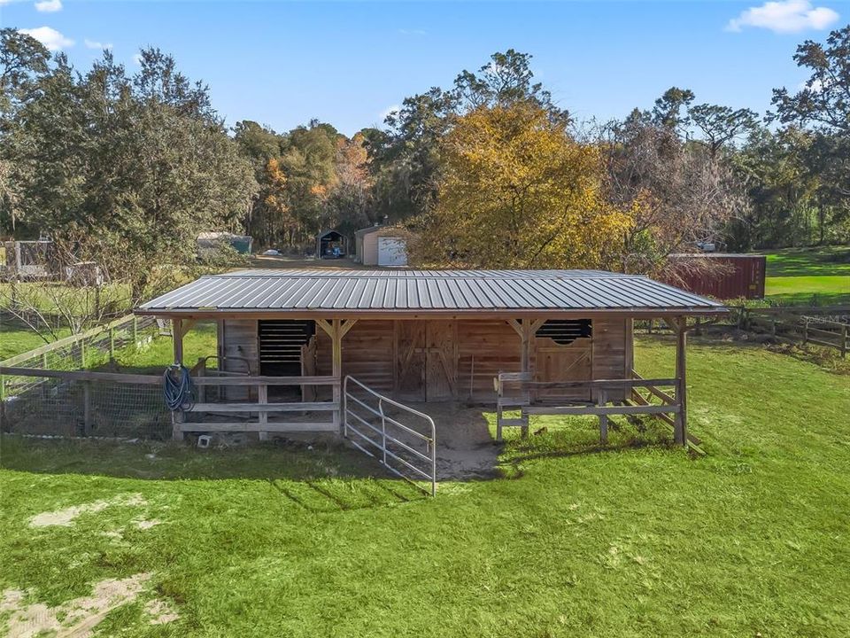 На продажу: $325,000 (2 спален, 2 ванн, 1008 Квадратных фут)