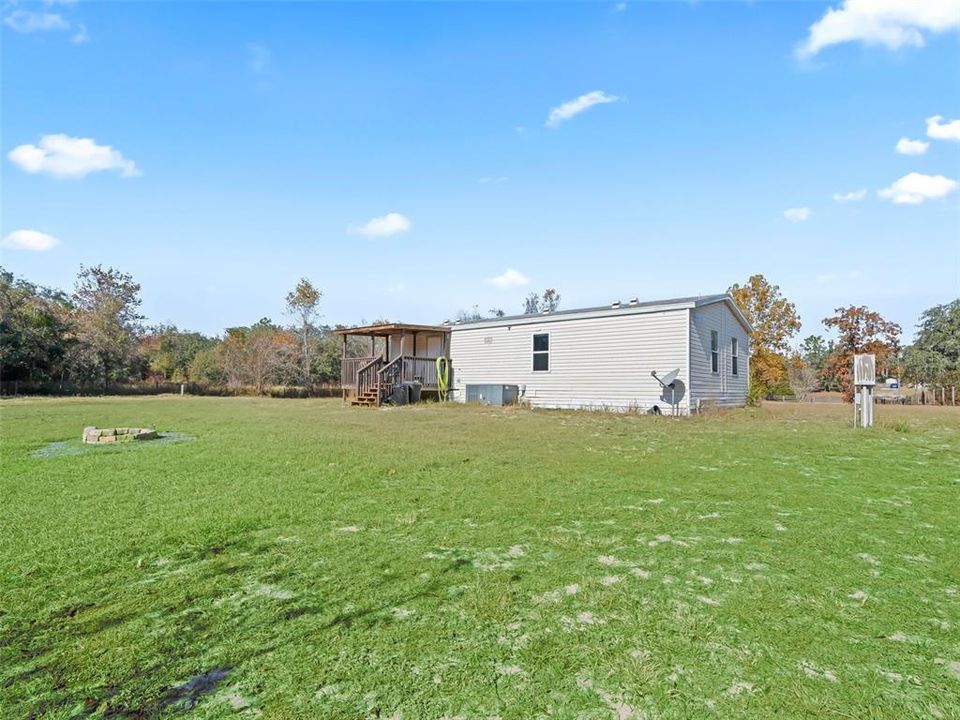 На продажу: $325,000 (2 спален, 2 ванн, 1008 Квадратных фут)