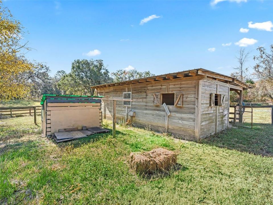 На продажу: $325,000 (2 спален, 2 ванн, 1008 Квадратных фут)