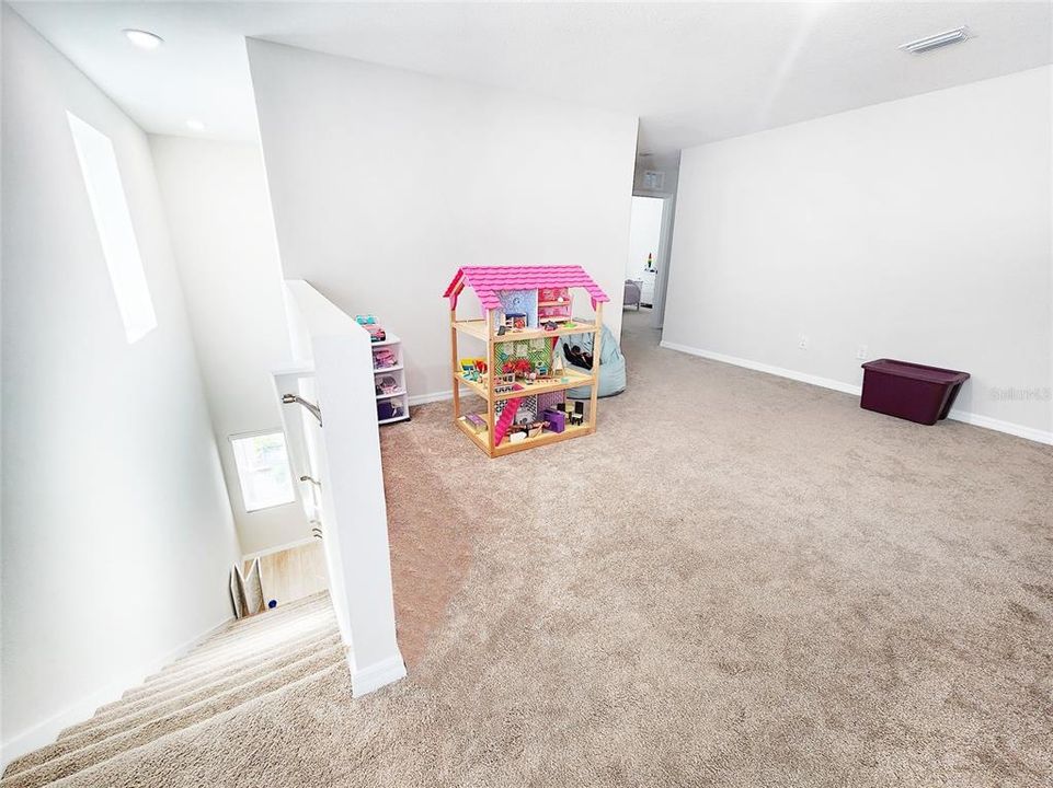 For Sale: $435,000 (4 beds, 2 baths, 2226 Square Feet)