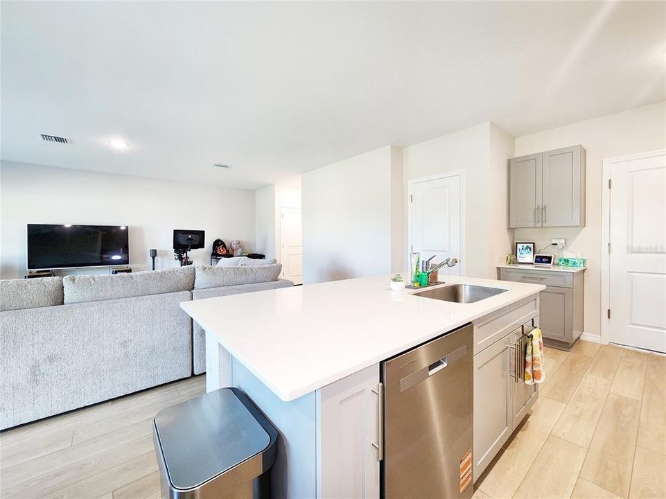 For Sale: $435,000 (4 beds, 2 baths, 2226 Square Feet)