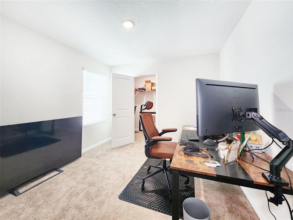 For Sale: $435,000 (4 beds, 2 baths, 2226 Square Feet)