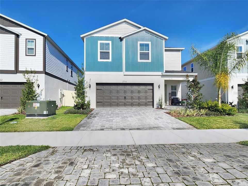 For Sale: $435,000 (4 beds, 2 baths, 2226 Square Feet)