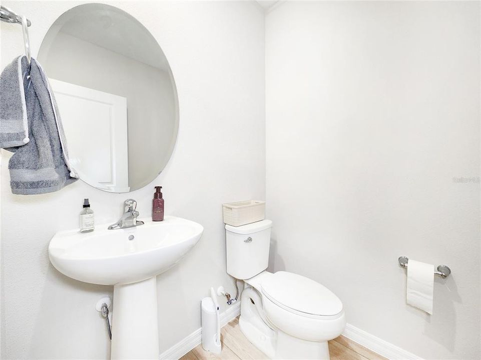 For Sale: $435,000 (4 beds, 2 baths, 2226 Square Feet)