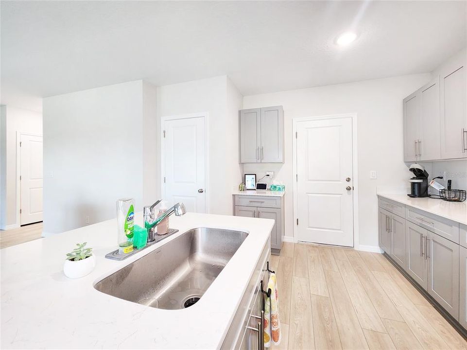 For Sale: $435,000 (4 beds, 2 baths, 2226 Square Feet)