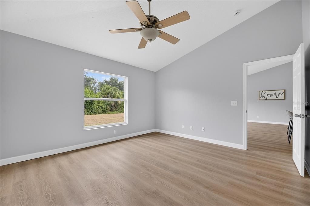 待售: $329,900 (3 贝兹, 2 浴室, 1498 平方英尺)